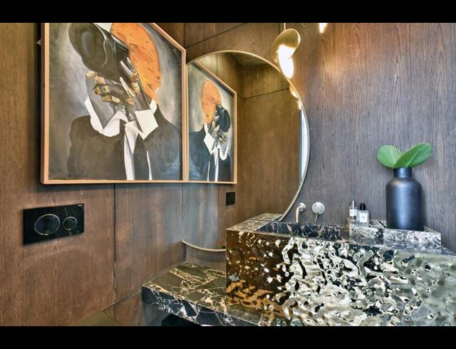 5 BEDROOM HOUSE FOR SALE IN BRYANSTON